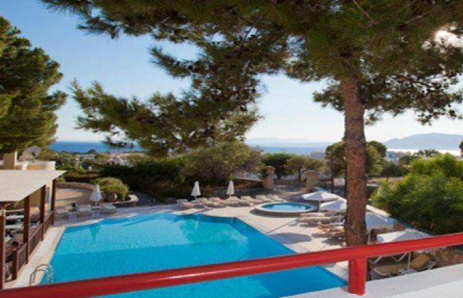 Апарт отель Pefkos Filoxenia Pefki  Экстерьер фото